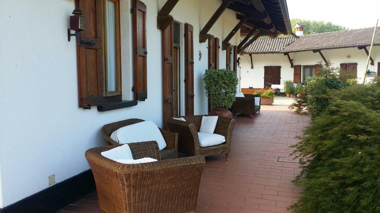 Villa Scuderia 100 pertiche Villanterio Exterior foto